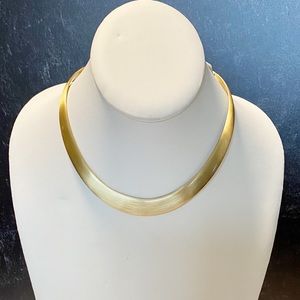 Alchemia Matte Gold Graduated Collar